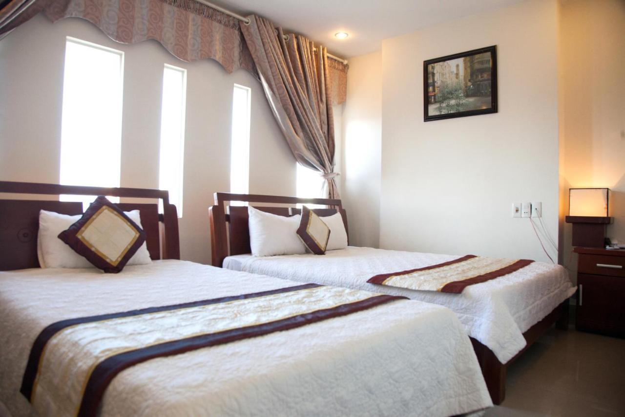Hoang Thuy Sinh Hotel Da Nang Exterior foto