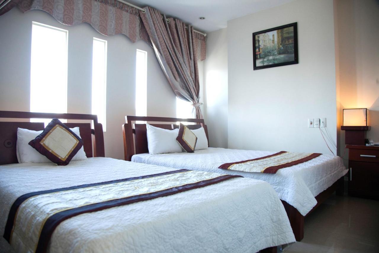 Hoang Thuy Sinh Hotel Da Nang Exterior foto
