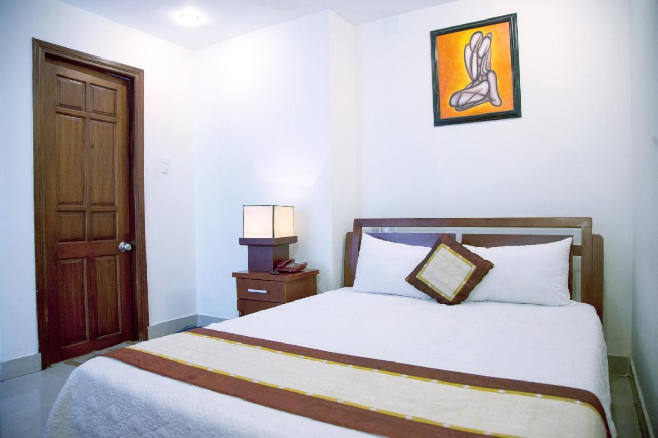 Hoang Thuy Sinh Hotel Da Nang Exterior foto