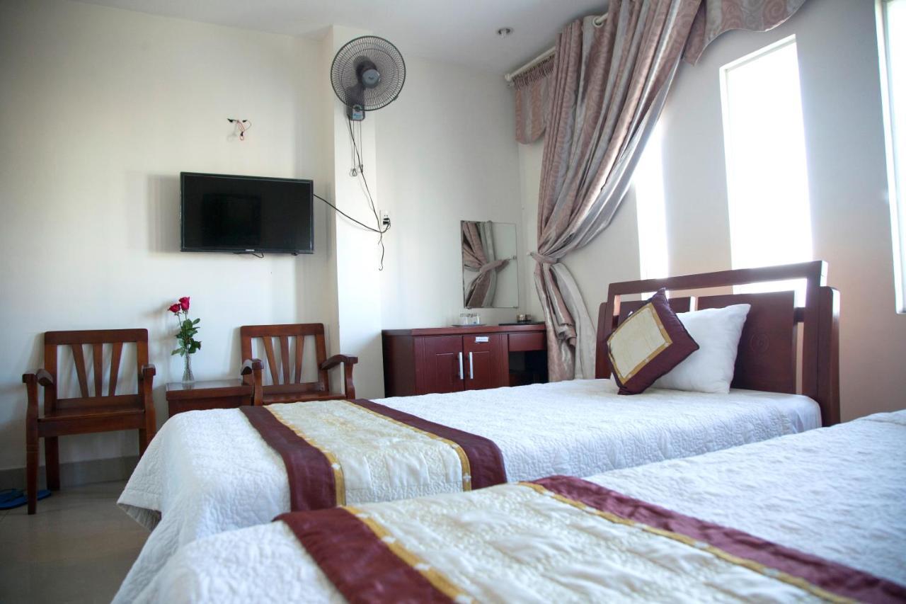 Hoang Thuy Sinh Hotel Da Nang Exterior foto